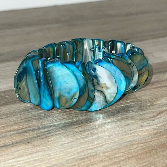 Aqua Blue Abalone Shell Bracelet Stretch Round Statement Iridescent Beach Coast - Picture 1 of 6